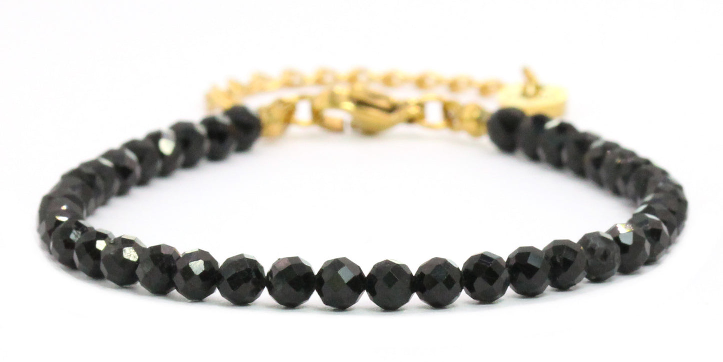 Schwarzer Turmalin Edelstein Armband 4mm facettiert - Länge verstellbar 16-21cm