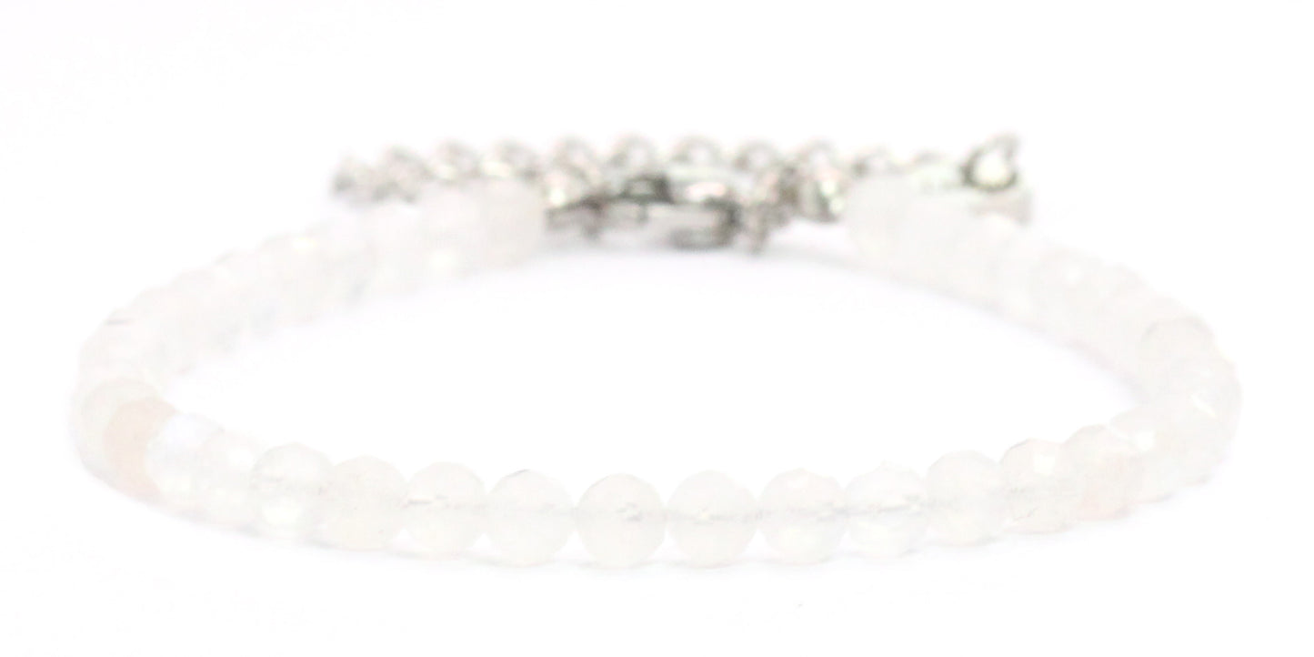 Mondstein Edelstein Armband 4mm facettiert - Länge verstellbar 16-21cm