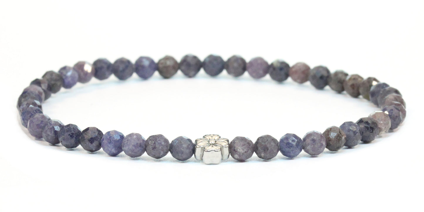 Echtes Saphir Edelstein Armband 4mm facettiert mit Blüte
