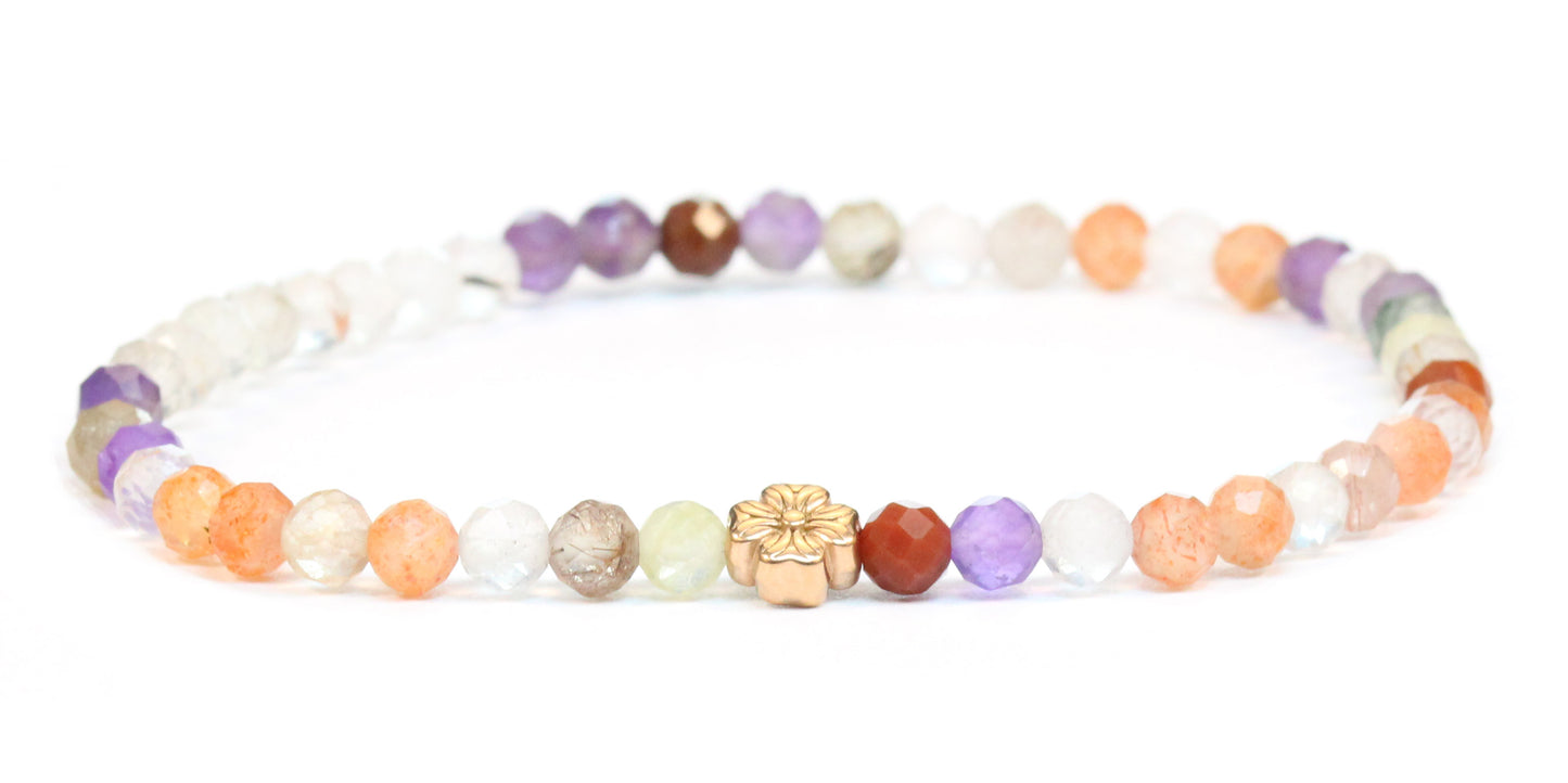 Echtes Super Seven Amethyst Edelstein Armband 4mm facettiert mit Blüte