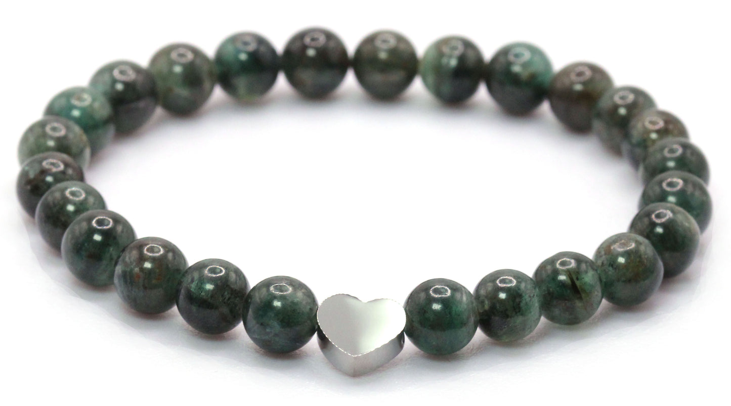 Grüner Kyanit Edelstein Armband mit Edelstahlherz